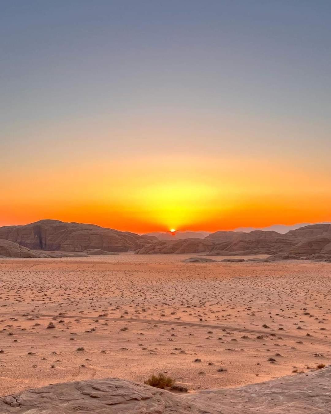 Готель Bedouin Holidays Camp And Jeep Tours Ваді-Рам Екстер'єр фото